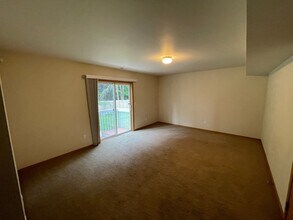 803 Lauren St in Coupeville, WA - Building Photo - Building Photo