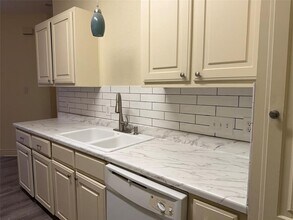 1814 State Hwy 95 in Bastrop, TX - Building Photo - Building Photo