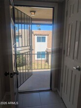 7126 N 19th Ave in Phoenix, AZ - Foto de edificio - Building Photo