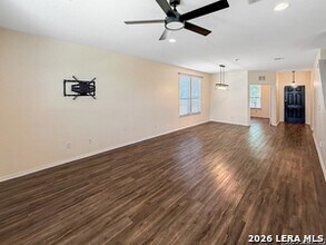 10535 Noble Canyon in San Antonio, TX - Building Photo - Building Photo