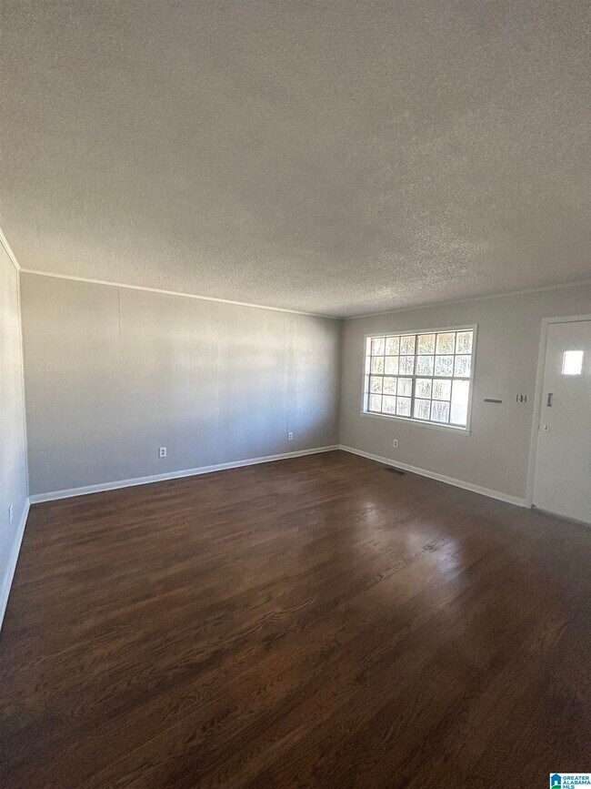 501 Jerry Coleman St in Fairfield, AL - Building Photo - Building Photo