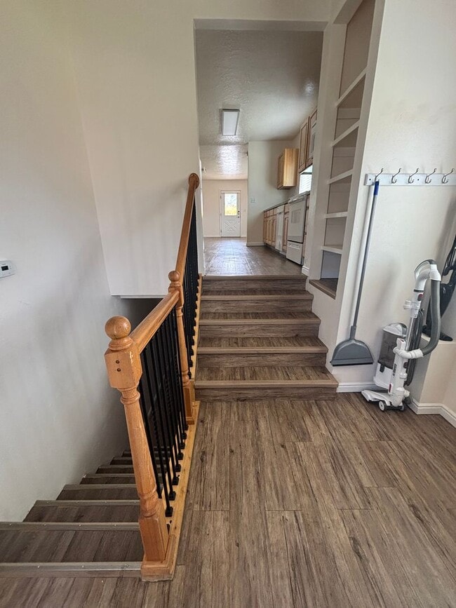 303 N 100 W in Cedar City, UT - Building Photo - Building Photo