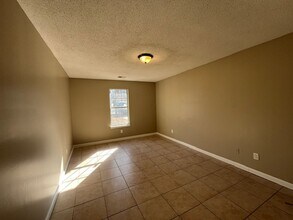 5928 Briarwood Dr in Horn Lake, MS - Building Photo - Building Photo