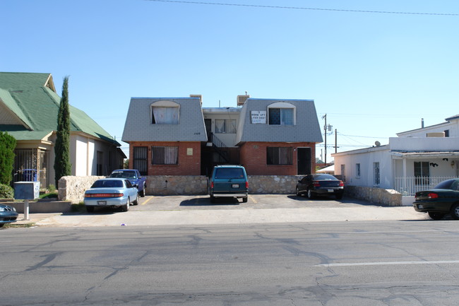 1520 E Yandell Dr in El Paso, TX - Building Photo - Building Photo