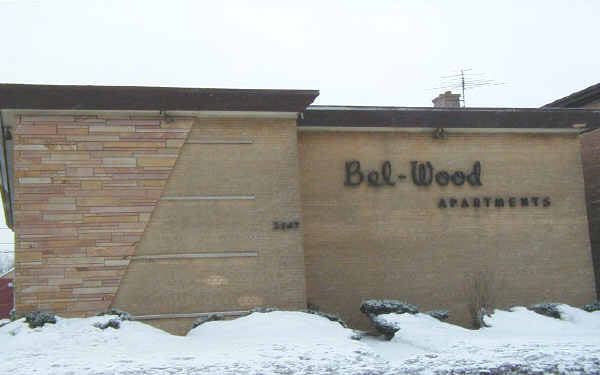 Bel Wood Apartments in Blue Island, IL - Building Photo