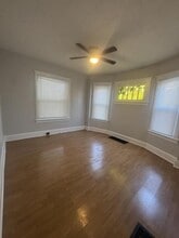 320 Delmar Ave in Cincinnati, OH - Building Photo - Building Photo