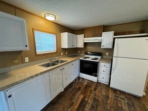 930 N 23rd St in Billings, MT - Foto de edificio - Building Photo