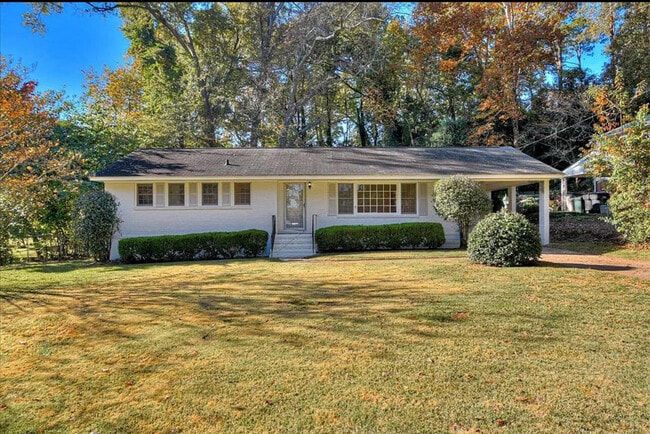 property at 2438 Apricot Ln