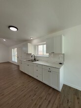 6406 Gray Ridge in San Antonio, TX - Building Photo - Building Photo