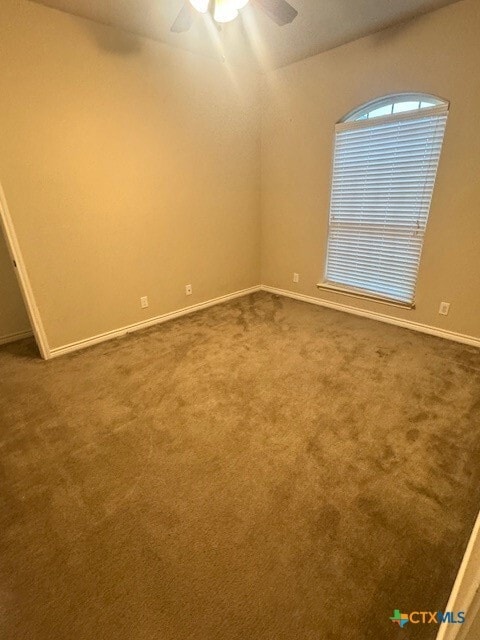 property at 401 E Libra Dr