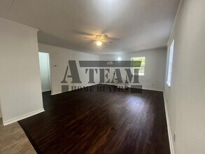 119 E Golden Oaks Dr in Mabank, TX - Building Photo - Building Photo