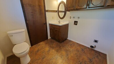 3708-3710 W 17th Pl in Kennewick, WA - Building Photo - Building Photo