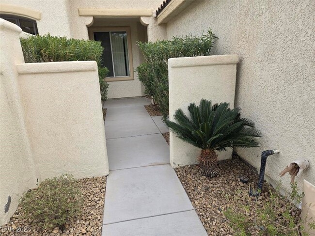 5196 Alfingo St in Las Vegas, NV - Building Photo - Building Photo