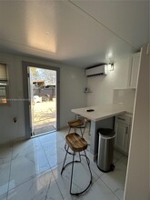 20860 SW 119th Ct in Miami, FL - Foto de edificio - Building Photo