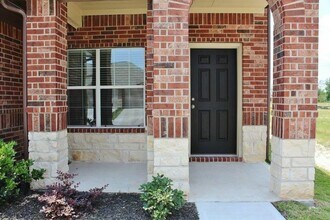 12214 Dona Lane in Houston, TX - Building Photo - Building Photo