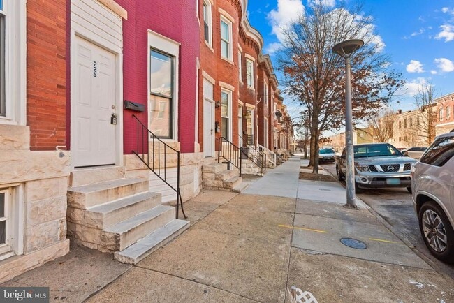 225 N Luzerne Ave in Baltimore, MD - Building Photo - Building Photo