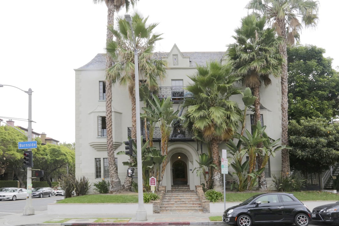 600 S Burnside Ave in Los Angeles, CA - Foto de edificio