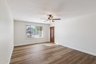 1400 E Wesleyan Dr in Tempe, AZ - Building Photo - Building Photo