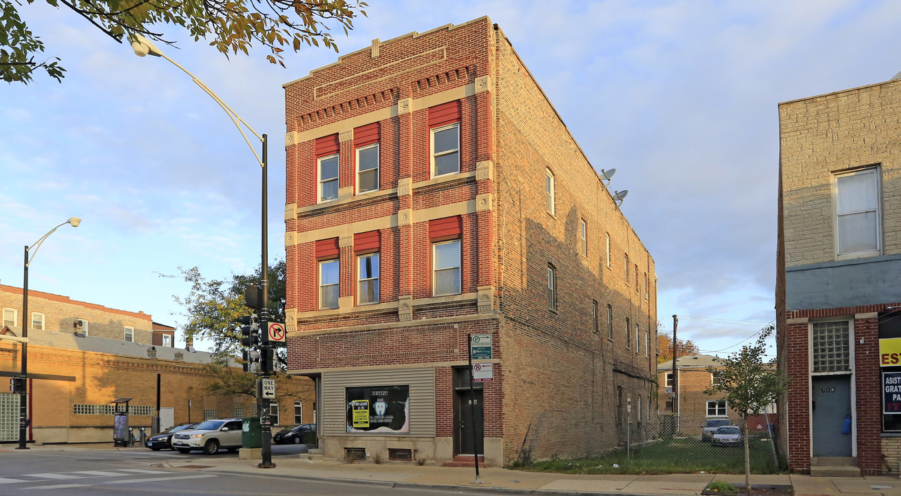 724 W 31st St in Chicago, IL - Foto de edificio