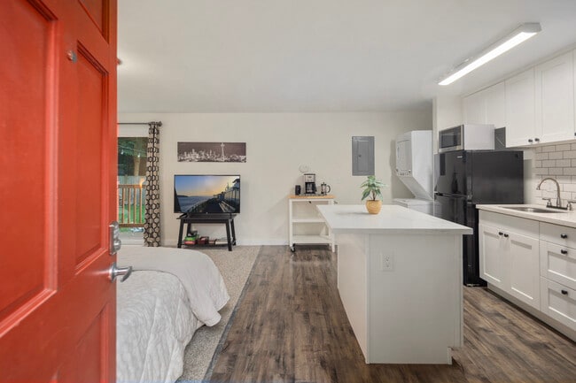 12442 98th Ave NE