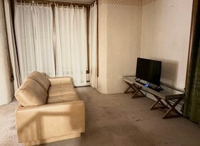 41 Hollywood St., Unit Apt 2 in Worcester, MA - Building Photo