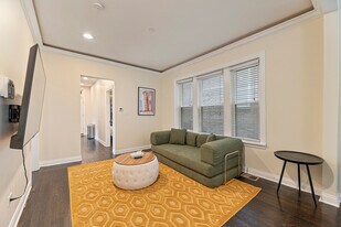 1351 N Lawndale Ave, Unit SI ID1265099P in Chicago, IL - Building Photo