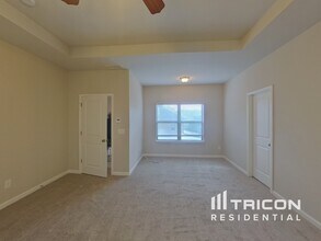 2140 Dodson Woods Dr in Fairburn, GA - Building Photo - Building Photo