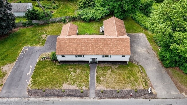 7 Washington St in Groveland, MA - Building Photo - Building Photo