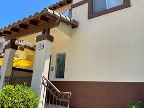 12949 Ternberry Ct in Tustin, CA - Building Photo - Building Photo