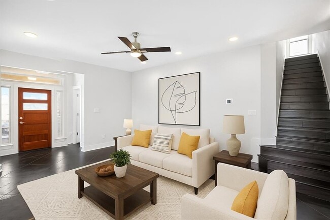 10624 Lake Park Dr in Dripping Springs, TX - Building Photo - Building Photo