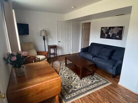 162 Stephens Loop, Unit Basement in Ruckersville, VA - Building Photo