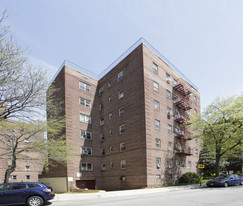 The Martinique in Jamaica, NY - Building Photo