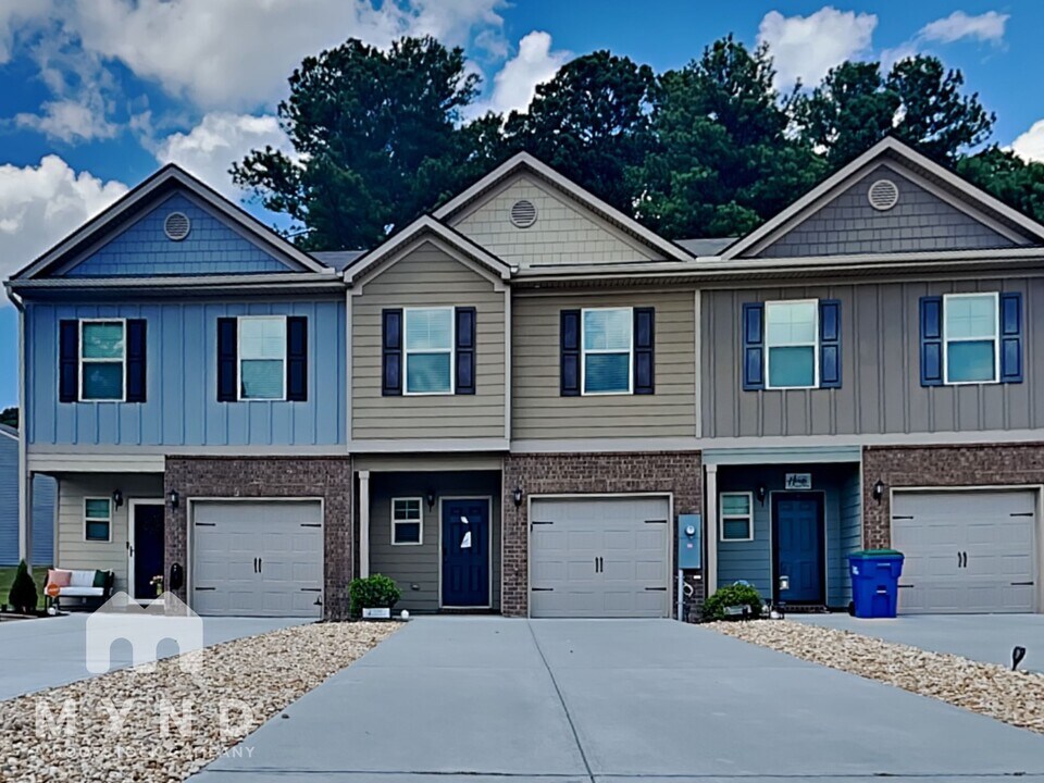 3477 Shoal Oak Ct in Riverdale, GA - Building Photo