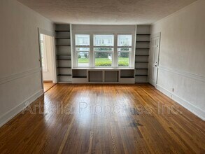 703 E Unaka Ave in Johnson City, TN - Building Photo - Building Photo