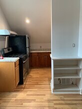 204 Crescent Plz, Unit #3 in Yonkers, NY - Foto de edificio - Building Photo