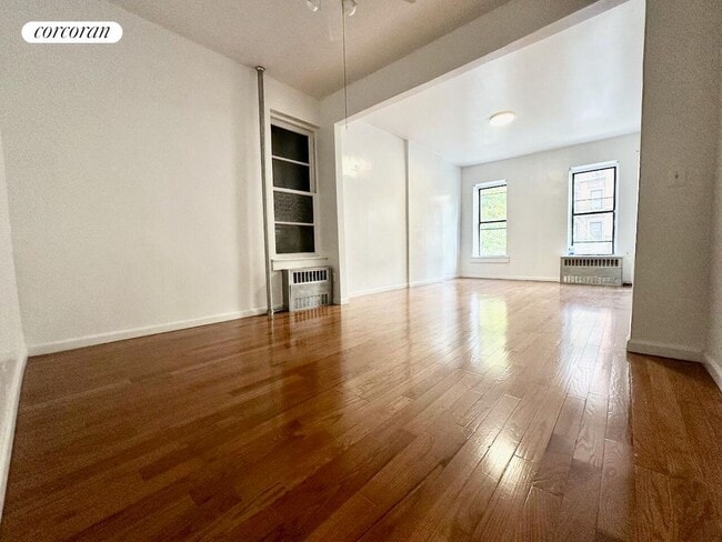 930 Amsterdam Ave