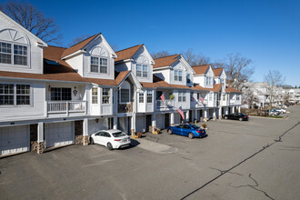 Willow Walk Condos in Ledgewood, NJ - Building Photo - Building Photo