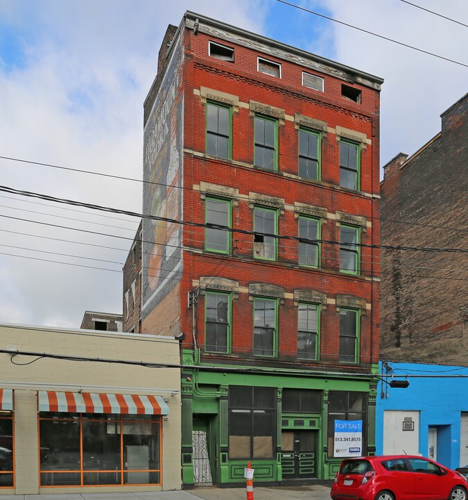 1725 Elm St in Cincinnati, OH - Foto de edificio