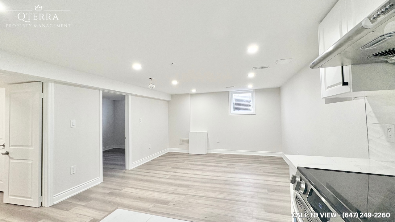 2-2 Burrells Rd in Ajax, ON - Building Photo