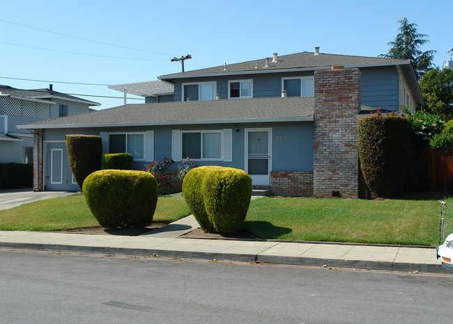 640 Azara Pl in Sunnyvale, CA - Building Photo - Building Photo