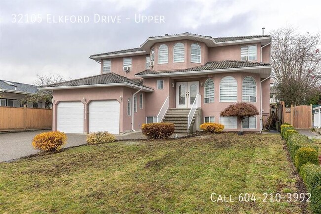 property at 32105 Elkford Dr