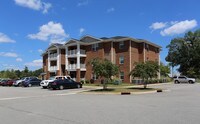 Building Photo - Pebblebrook Place Apartments in Newberry, South Carolina