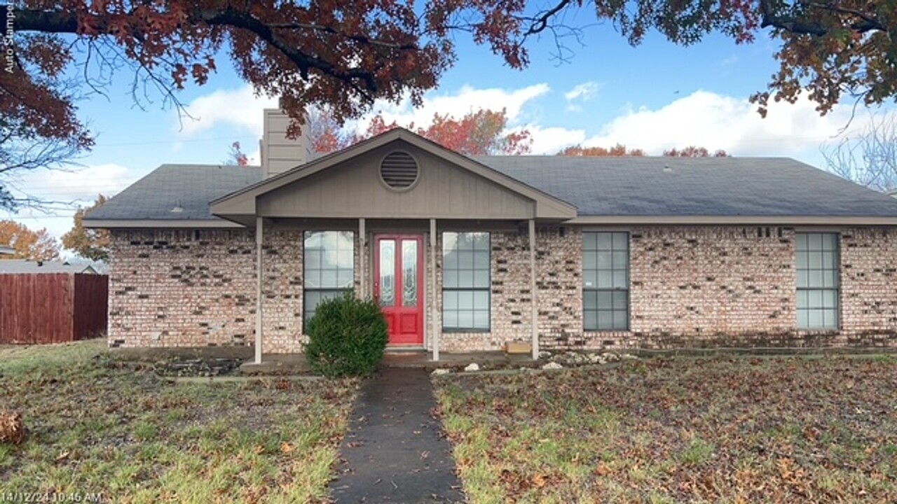 117 Solon Rd in Waxahachie, TX - Building Photo