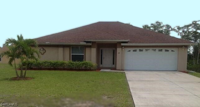 749 Harfleur Ct in Lehigh Acres, FL - Building Photo