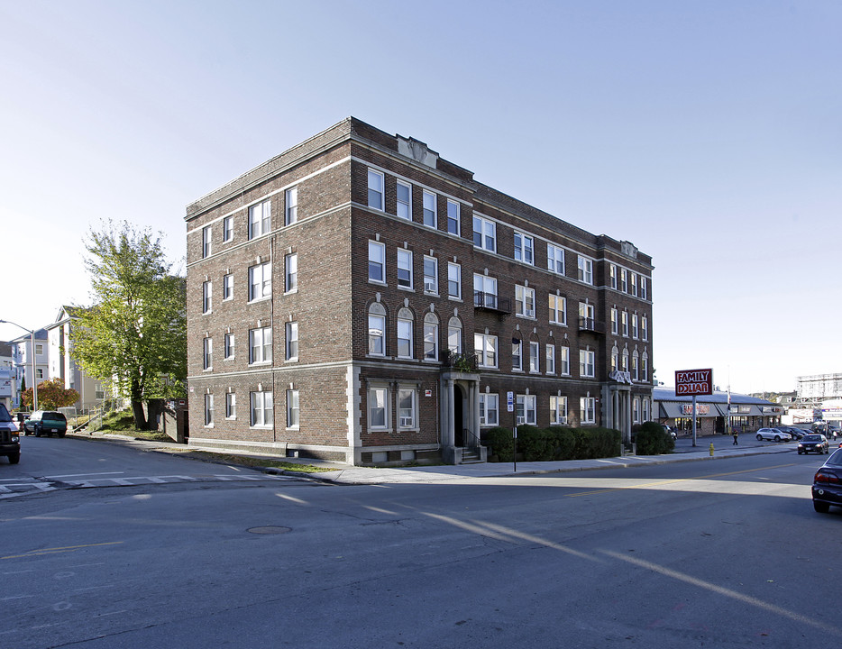 LandMark Apartments in Worcester, MA - Building Photo