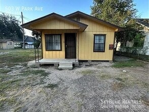 503 W Park Ave in Pharr, TX - Building Photo - Building Photo