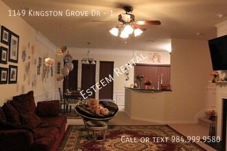1149 Kingston Grove Dr in Cary, NC - Building Photo - Building Photo