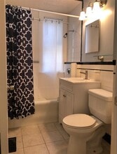 77 Lyman Ave, Unit 2 in Medford, MA - Building Photo - Building Photo