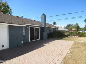 3124 Camino Graciosa in Thousand Oaks, CA - Building Photo - Building Photo