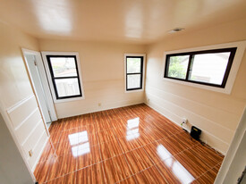 718 1st Ave, Unit 1 in San Bruno, CA - Building Photo